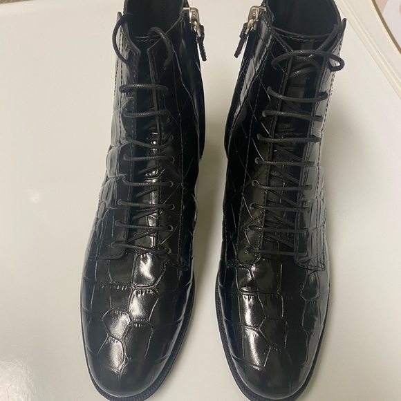 Tod's Ankle Boots Patent Croc-Embossed Black Leather 35.5 / US Size5.5 - Picture 10 of 10